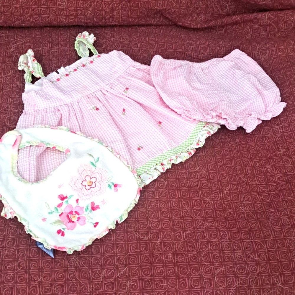 Good Lad of Philadelphia Gingham Dress 6/9M.               202